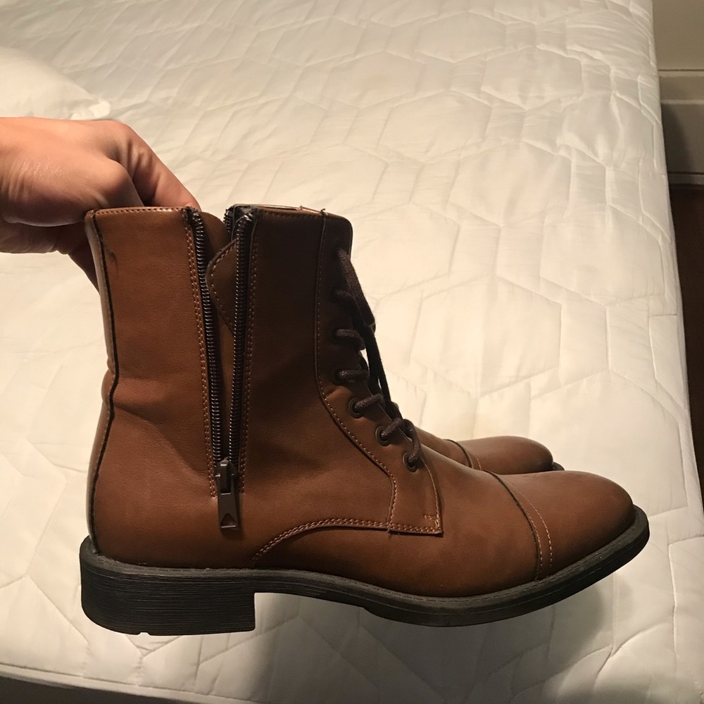 Kenneth Cole Reaction Boots